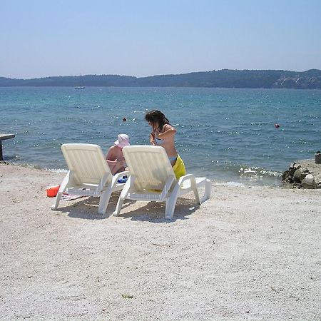 Apartments Amor Trogir Exterior photo