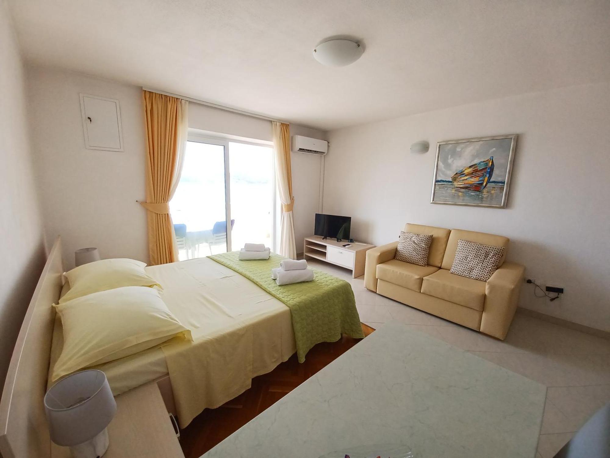 Apartments Amor Trogir Exterior photo