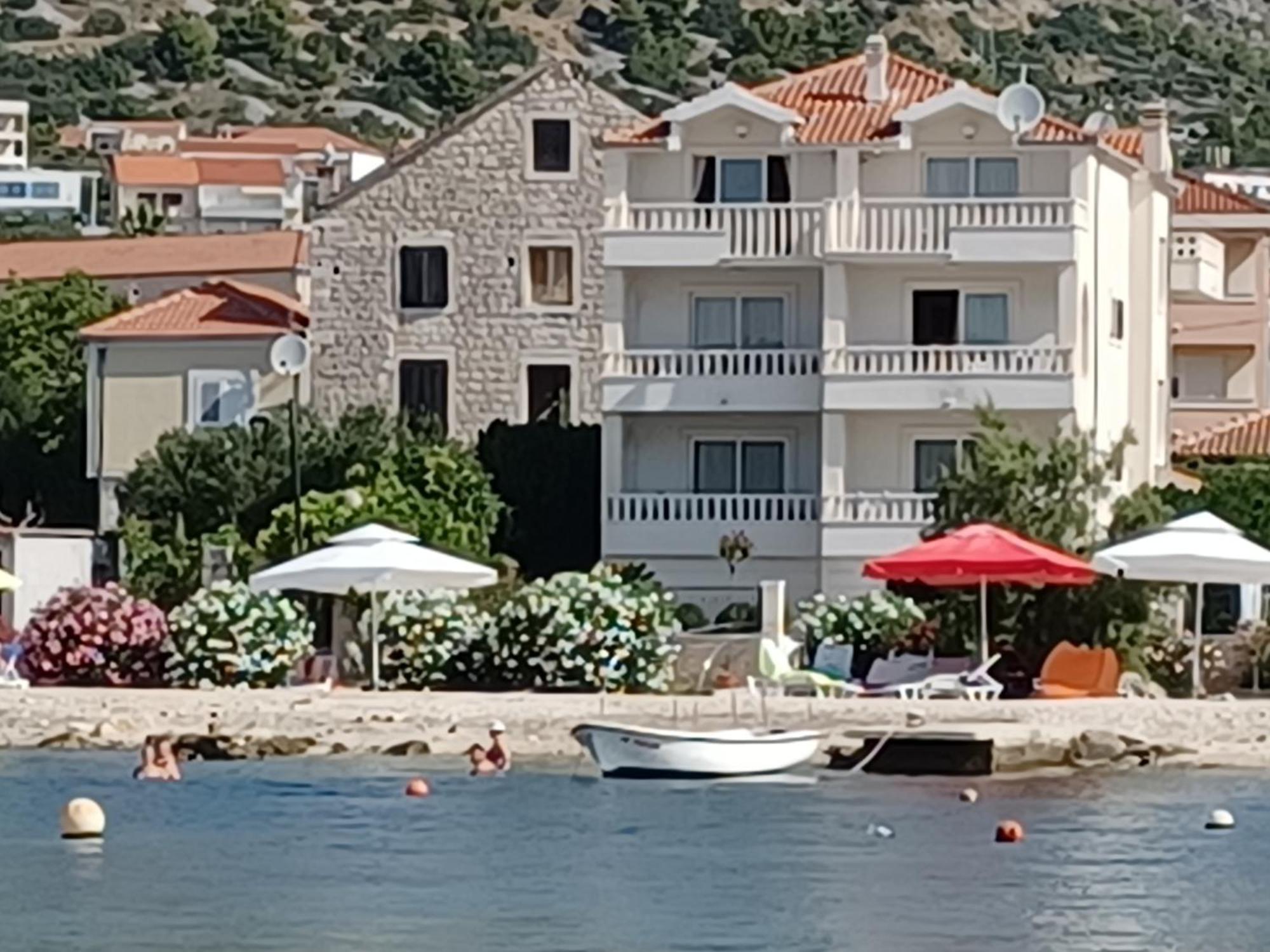 Apartments Amor Trogir Exterior photo