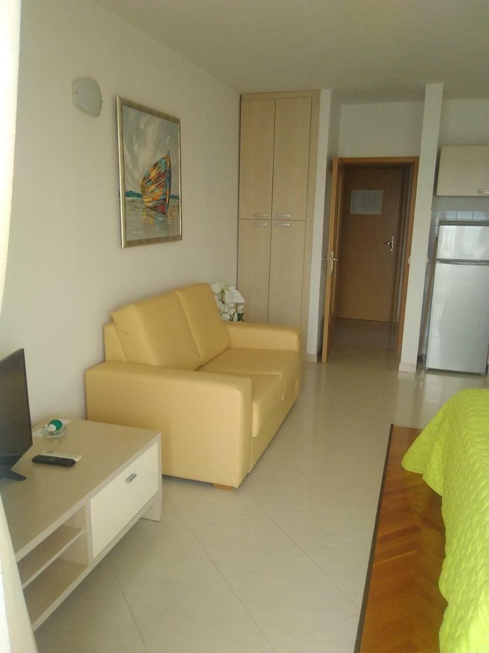 Apartments Amor Trogir Exterior photo