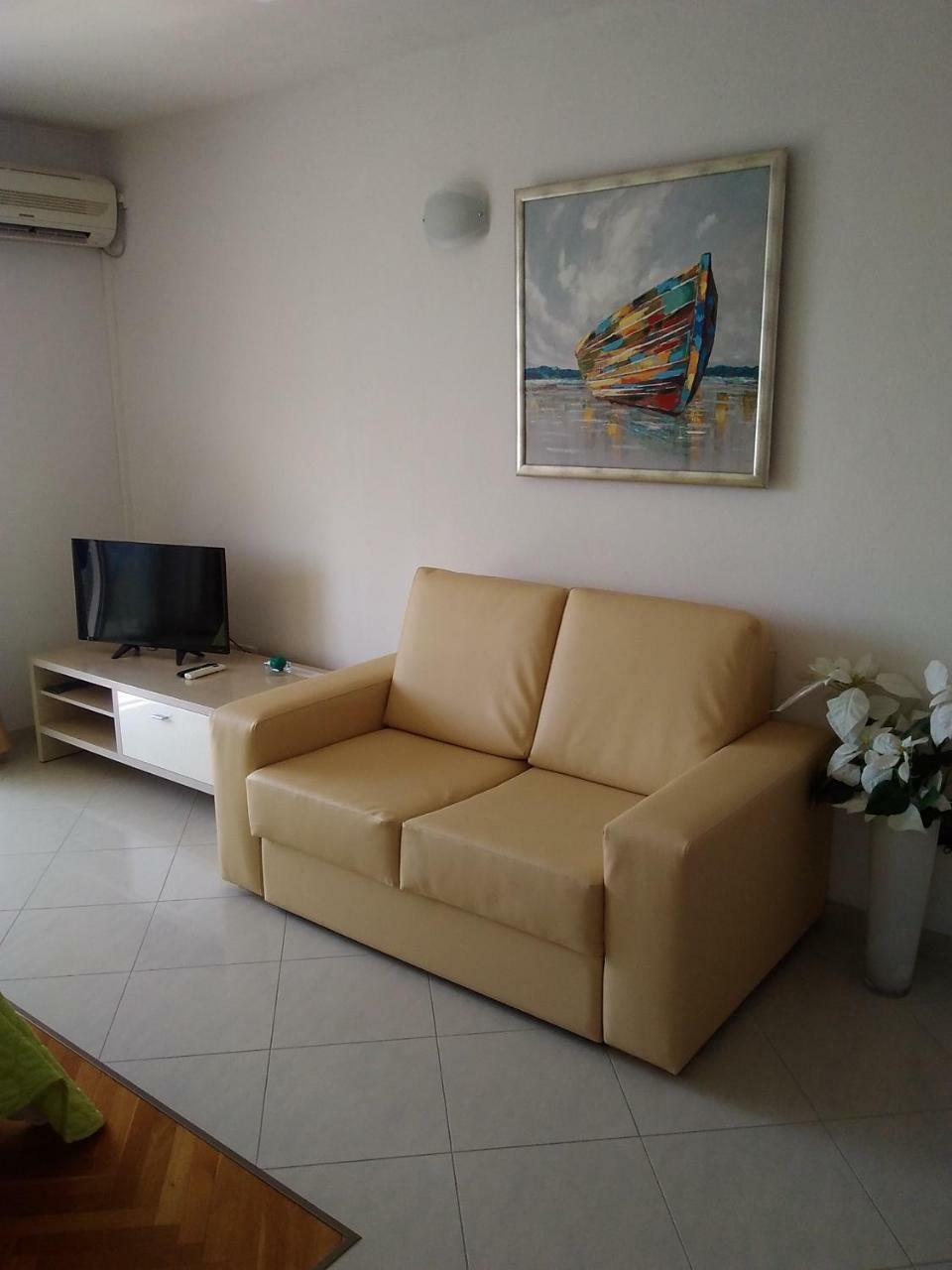 Apartments Amor Trogir Exterior photo
