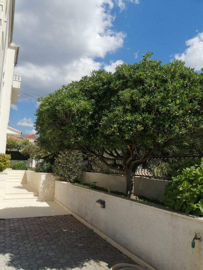 Apartments Amor Trogir Exterior photo